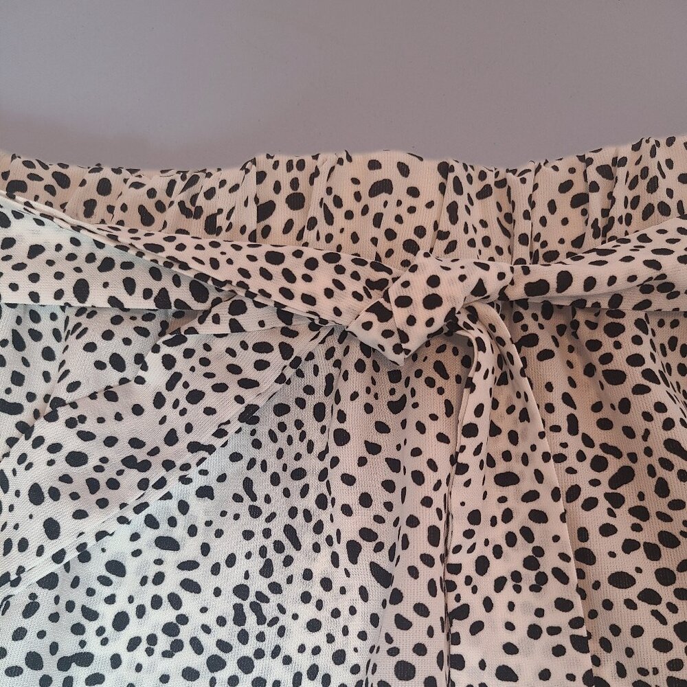 White and Black Polka Dot Ruffle Skirt – Size Small – Adjustable Tie Waist - Picture 5 of 9